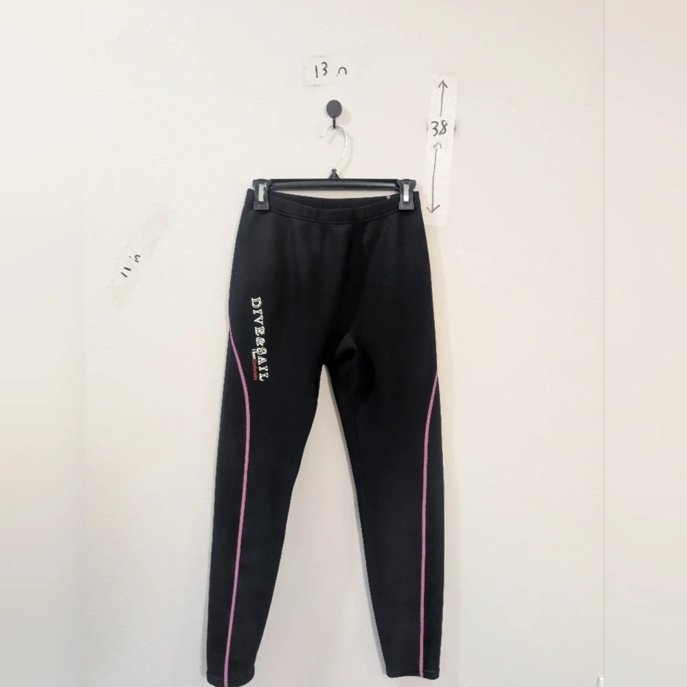 Swims Black Leggings with Pink Trim